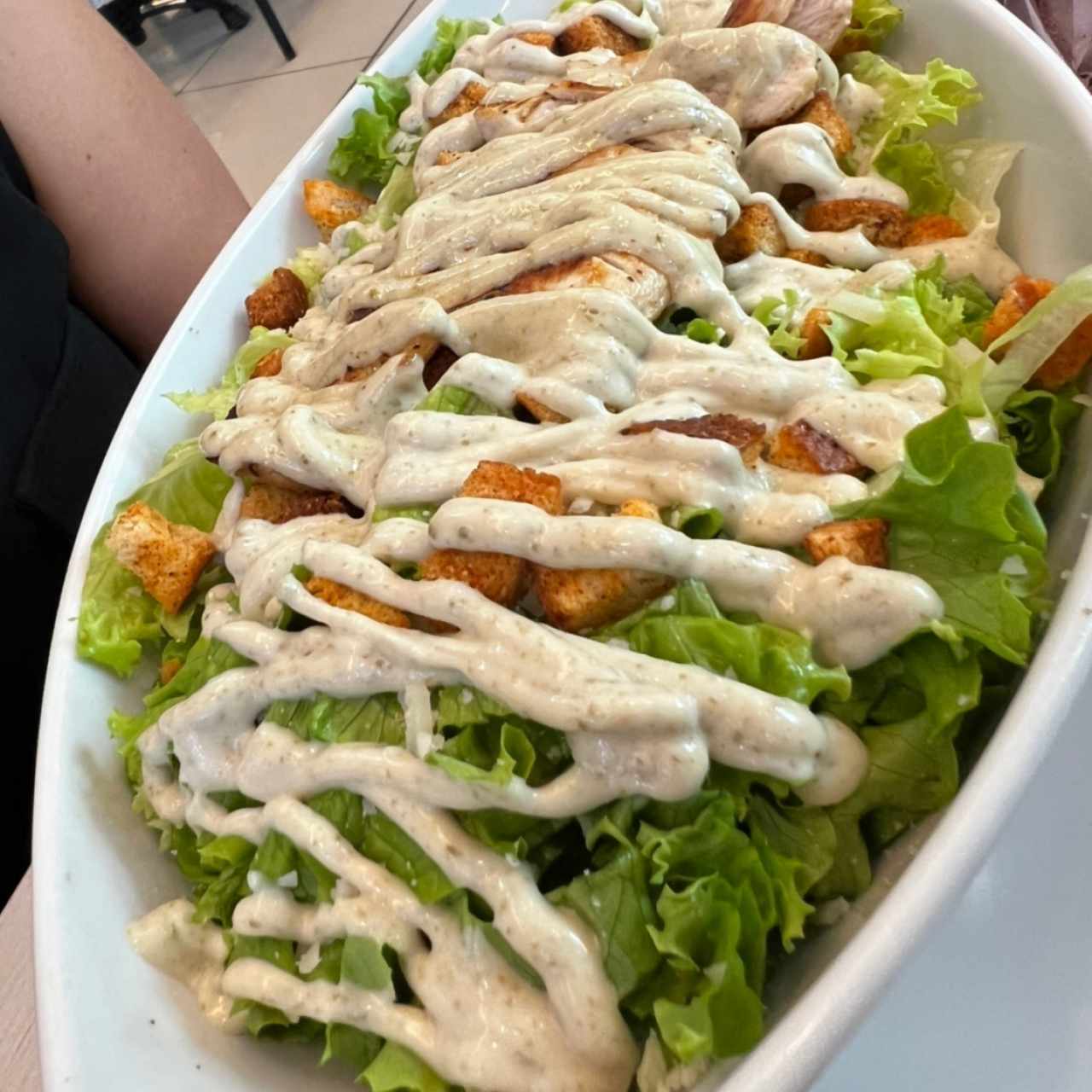 Ensalada Ceasar con pollo 