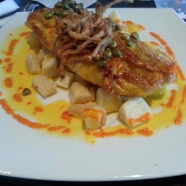 Filete de Corvina con yuquitas