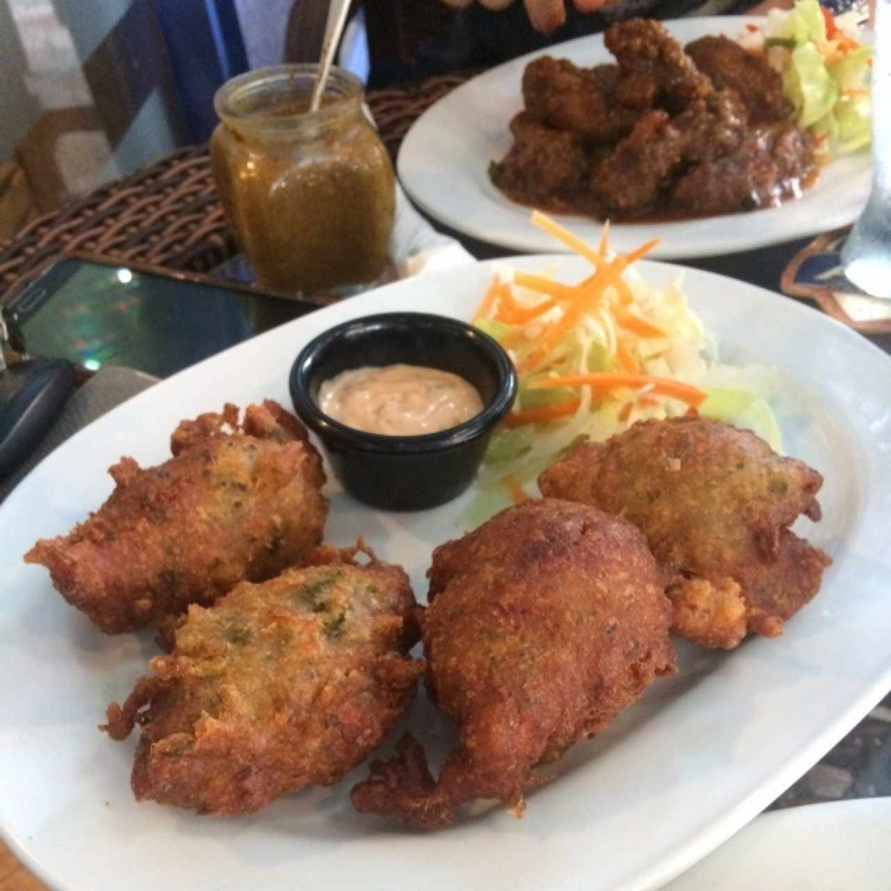 torrejitas de bacalao y wings