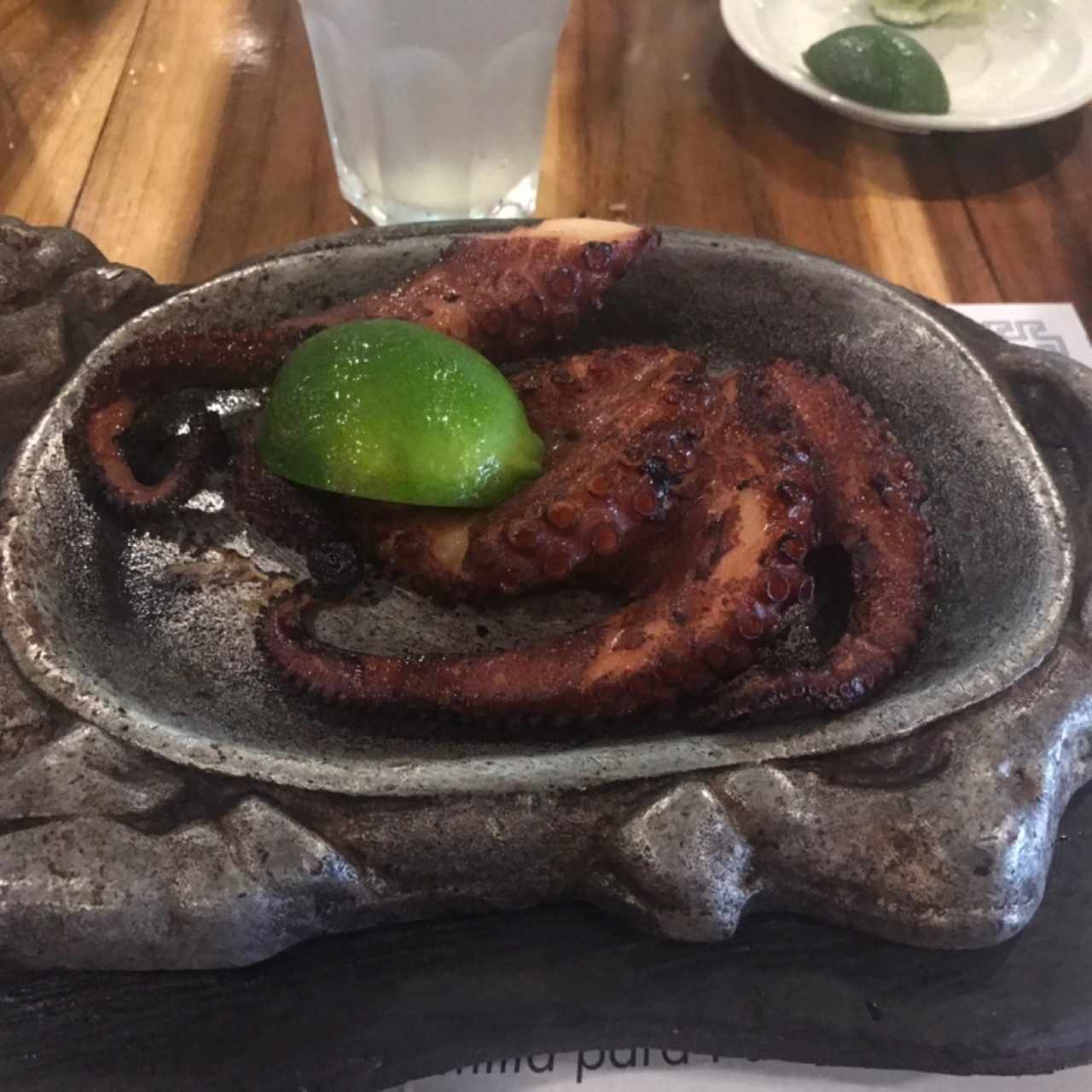 pulpo al carbón