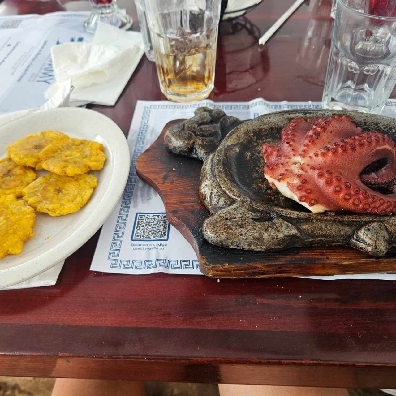 Mariscos - Pulpo al Carbón