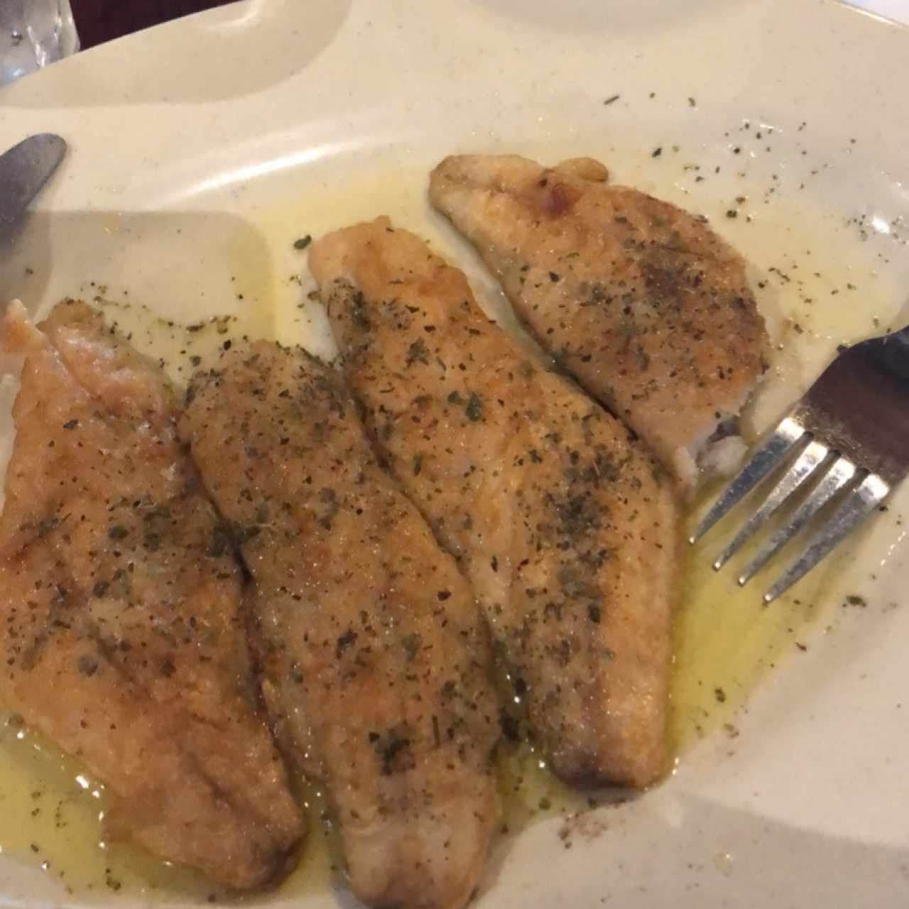 Corvina a la griega 