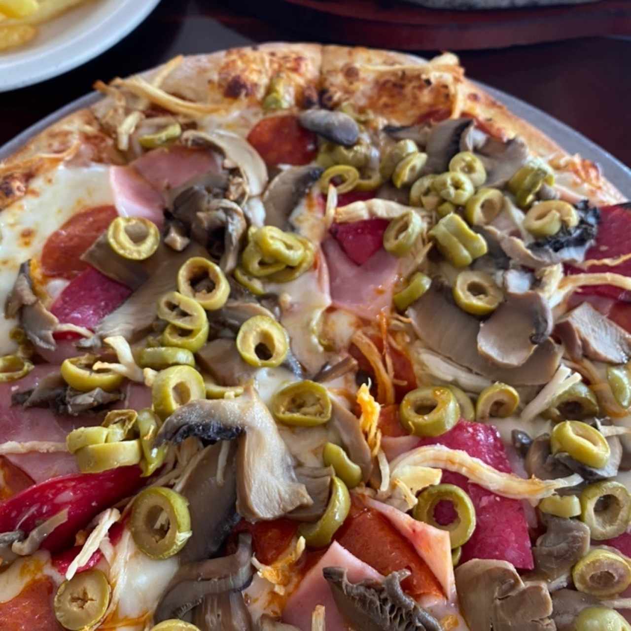 Pizza Griega, Vegetariana o Combinación