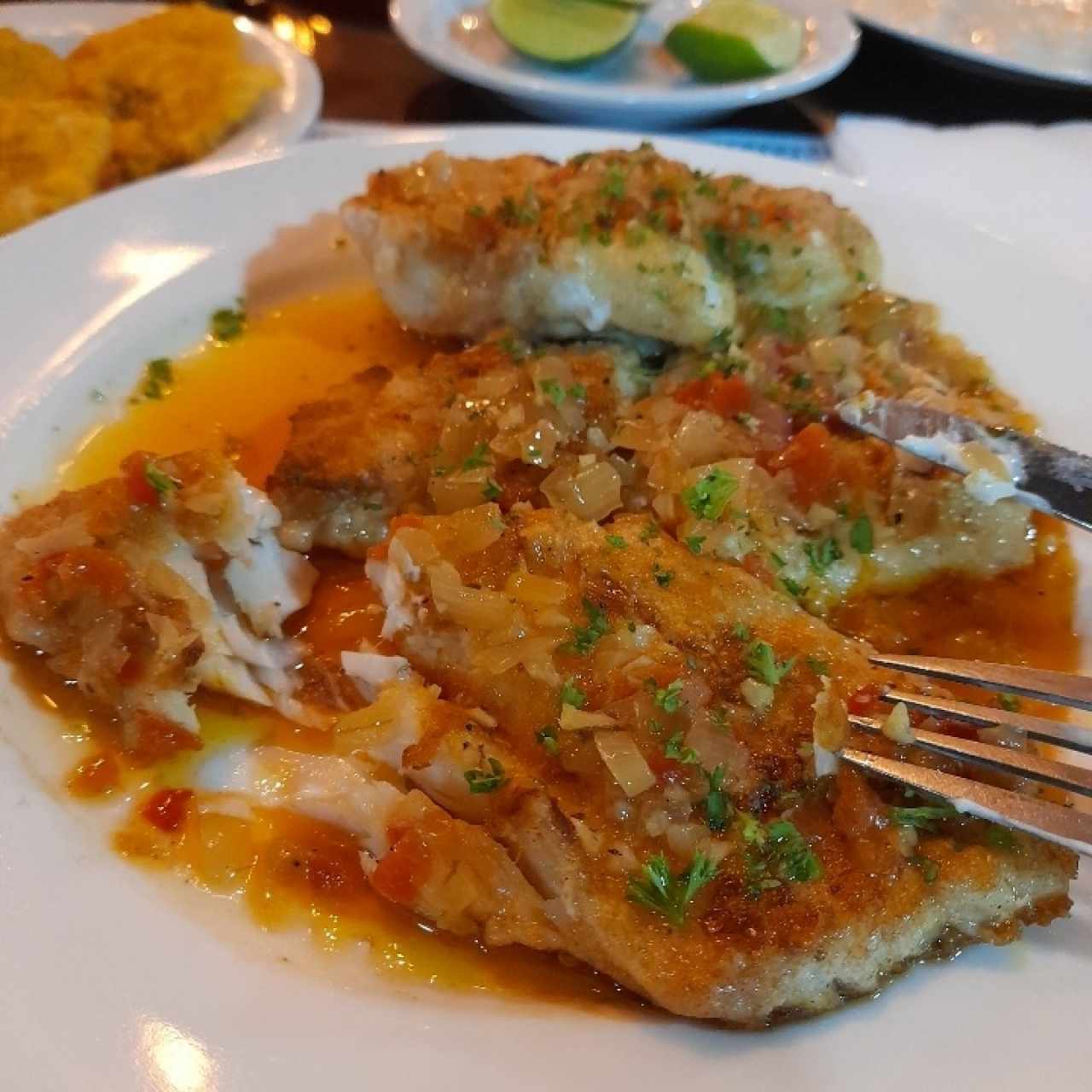 Filete de Corvina al Ajillo