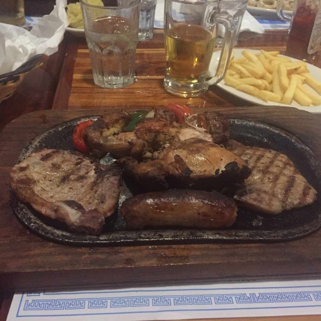 parrillada mixta de carnes