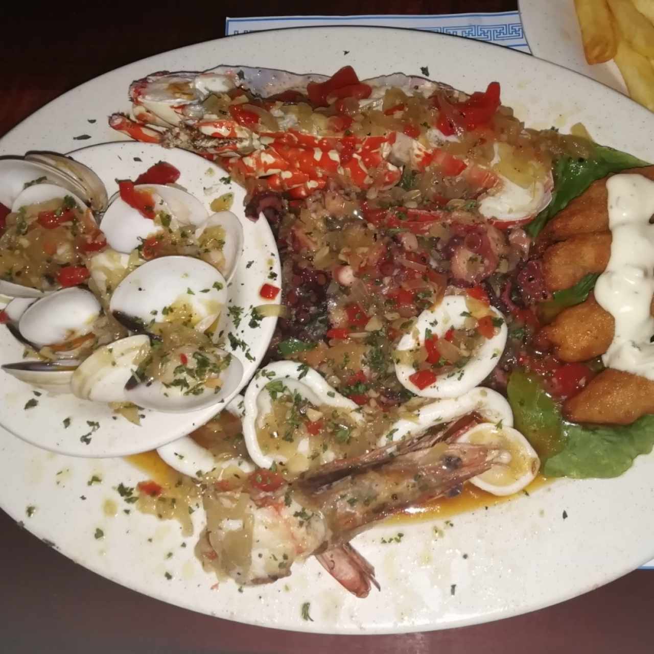 Plato mixto de mariscos 