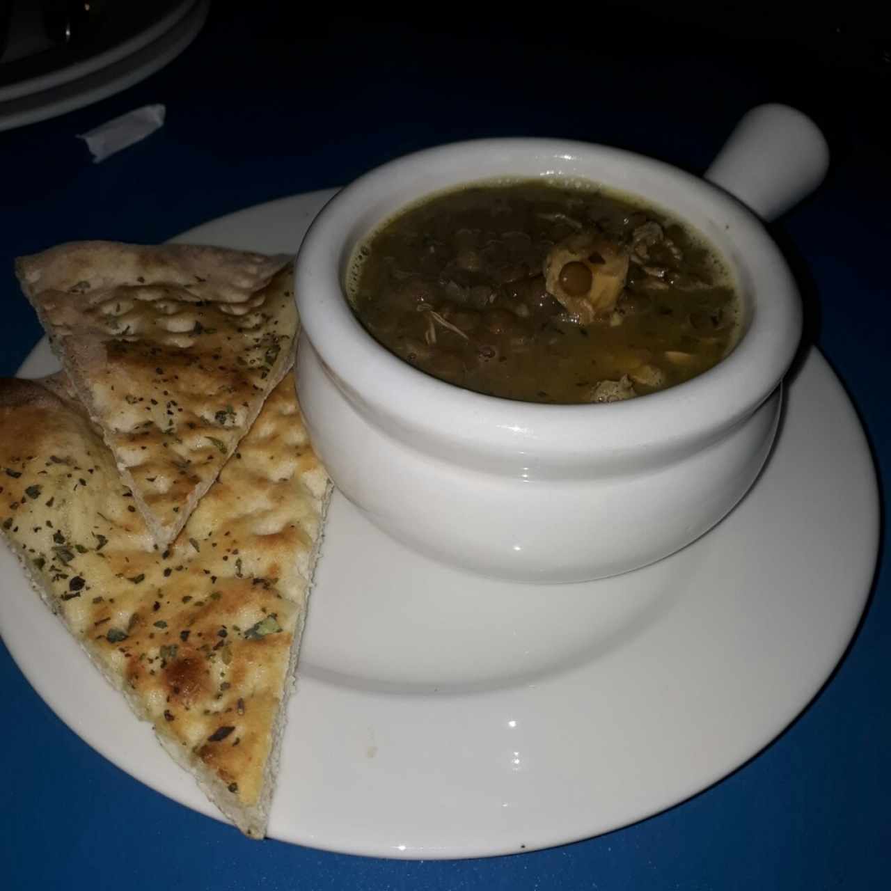 sopa de lentejas