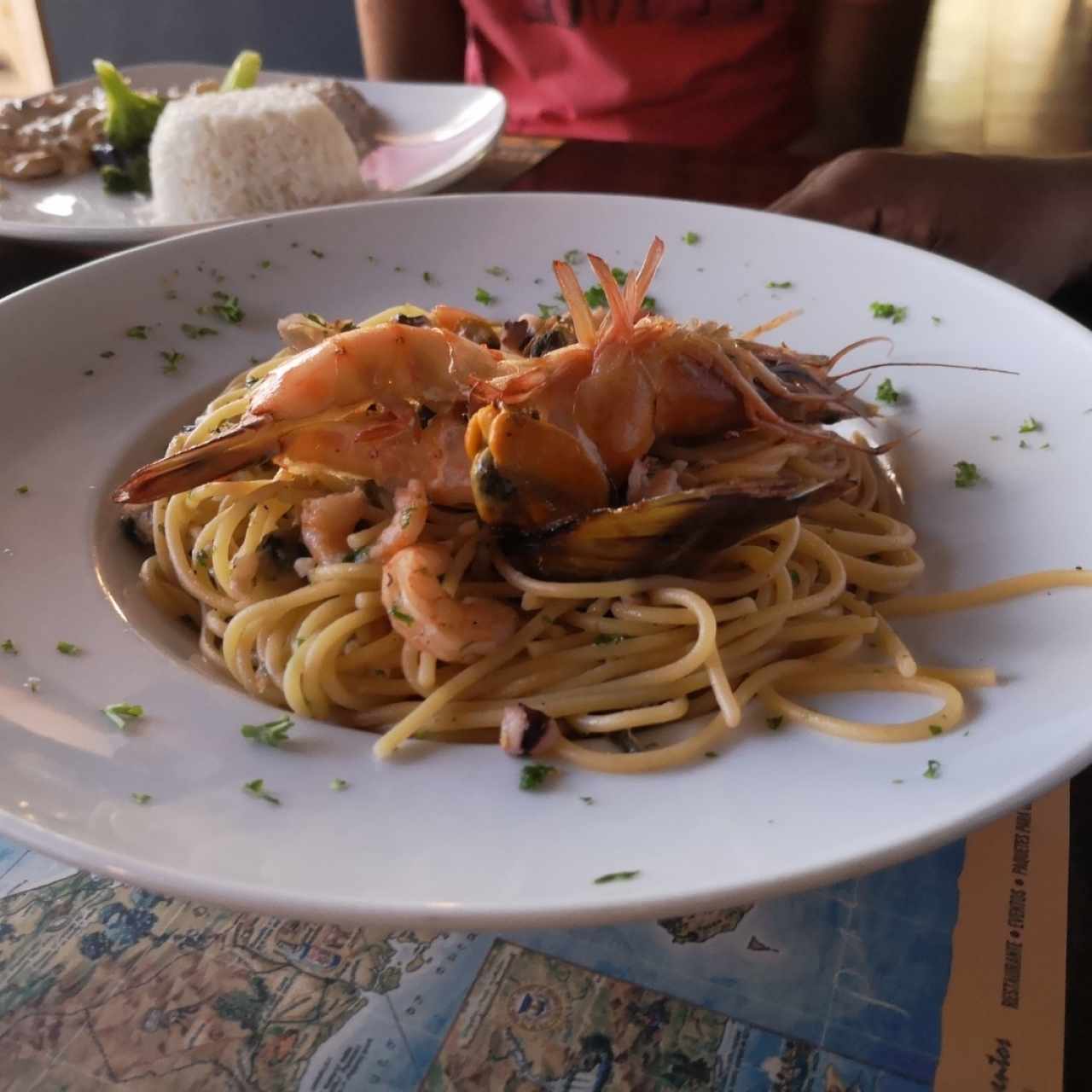 Pasta con langostinos al óleo