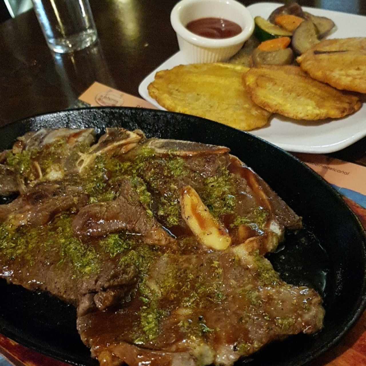 Churrasco Panameño con Patacones