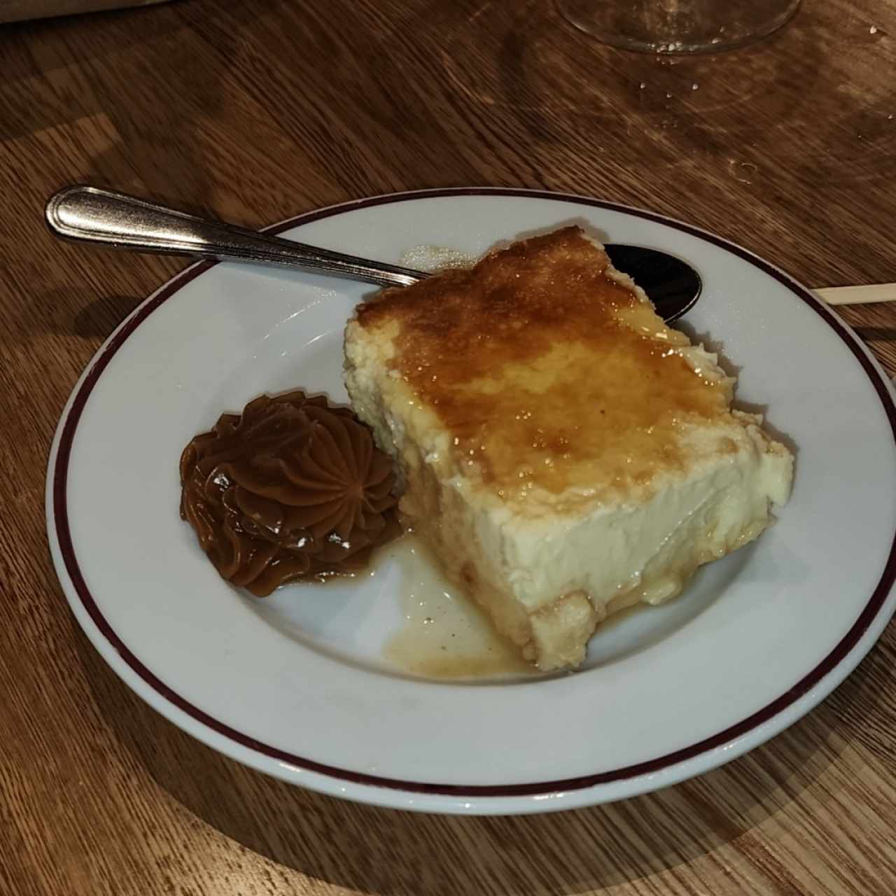 Flan de Queso con Dulce de Leche