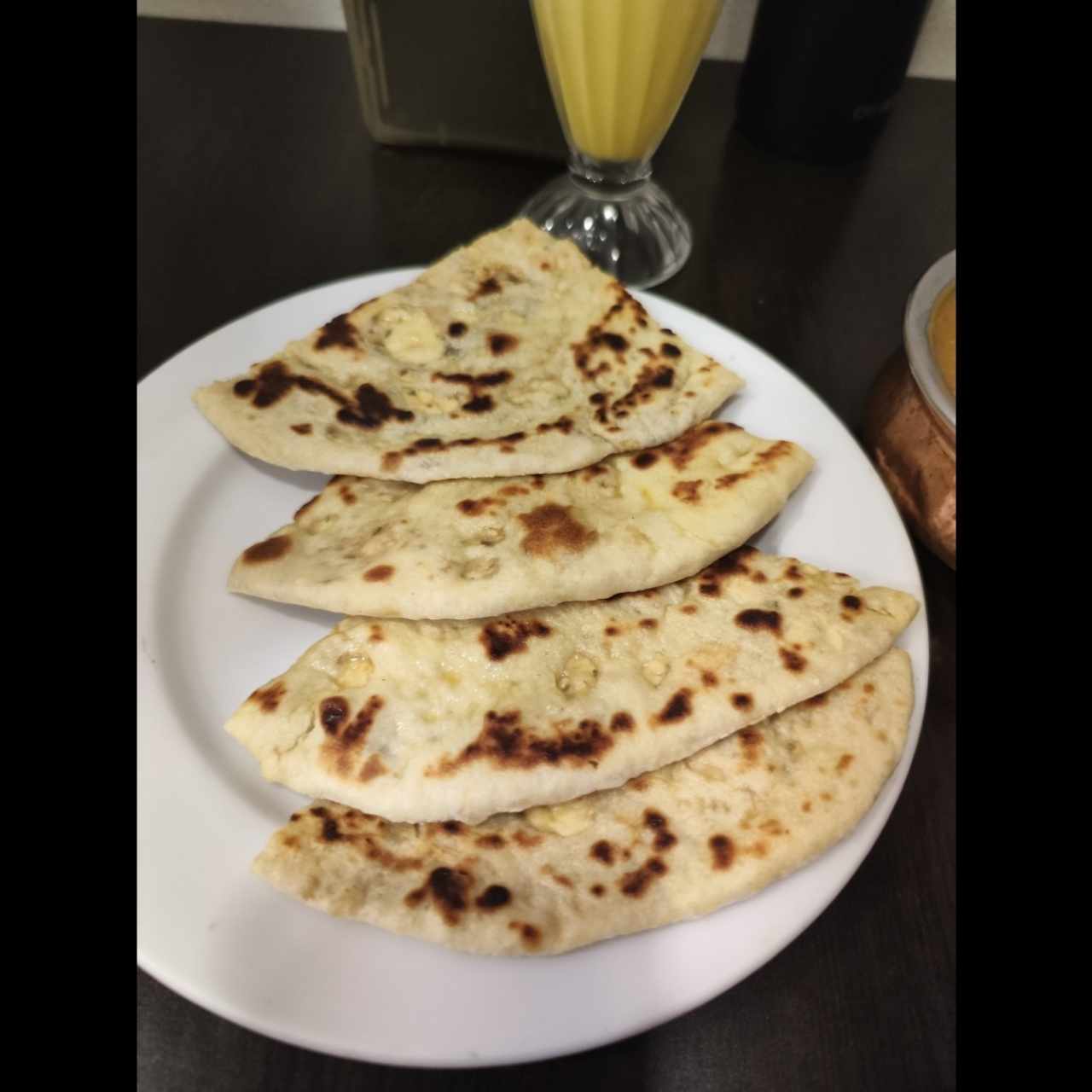Accompaniments - Naan Paneer