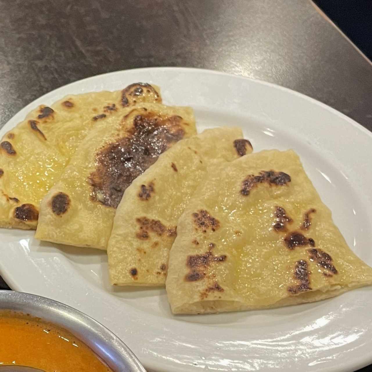 Accompaniments - Naan