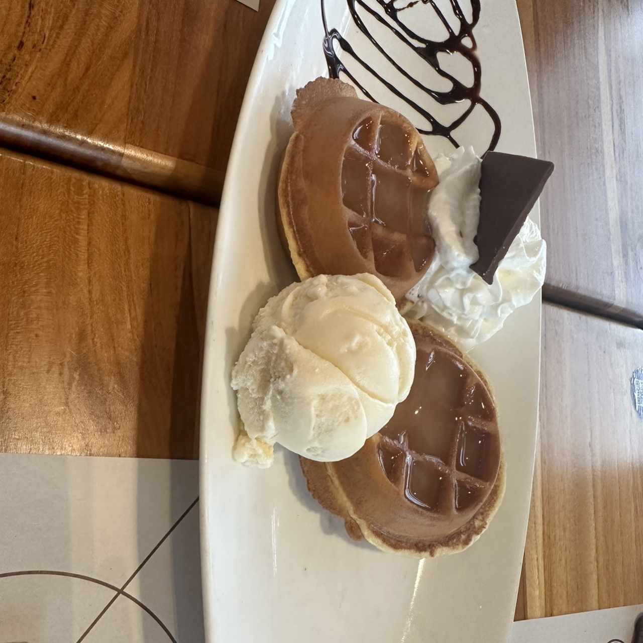 Waffle Sencillo con Helado