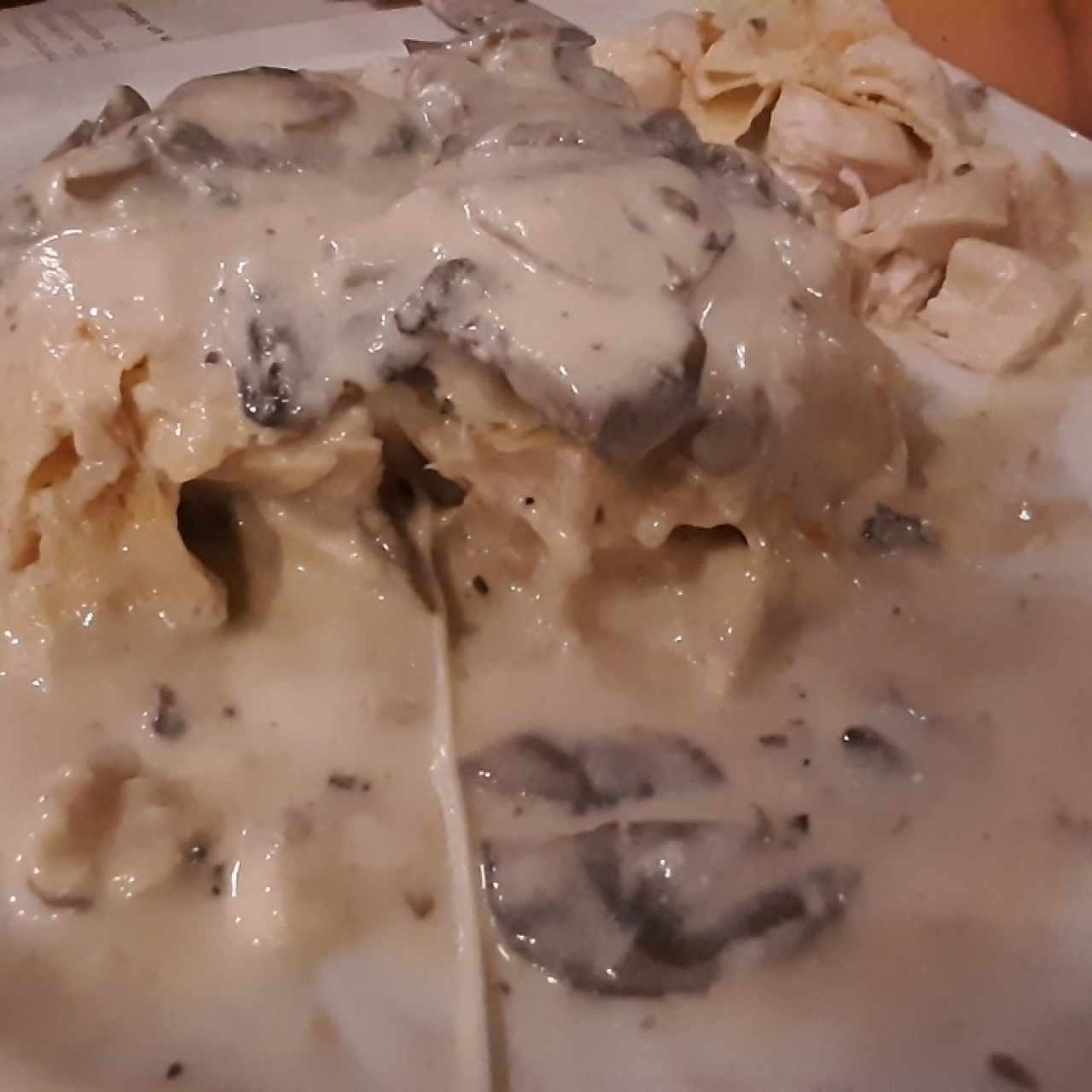 Pollo, Queso y Champiñones