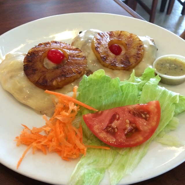 El plato con la ensalada más triste de la historia