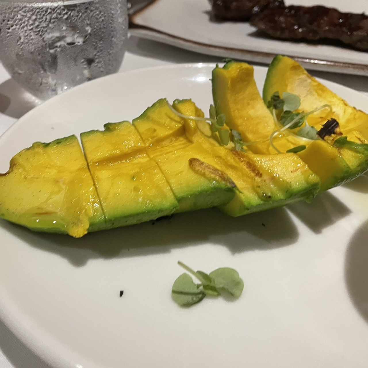 Aguacate a la parrilla