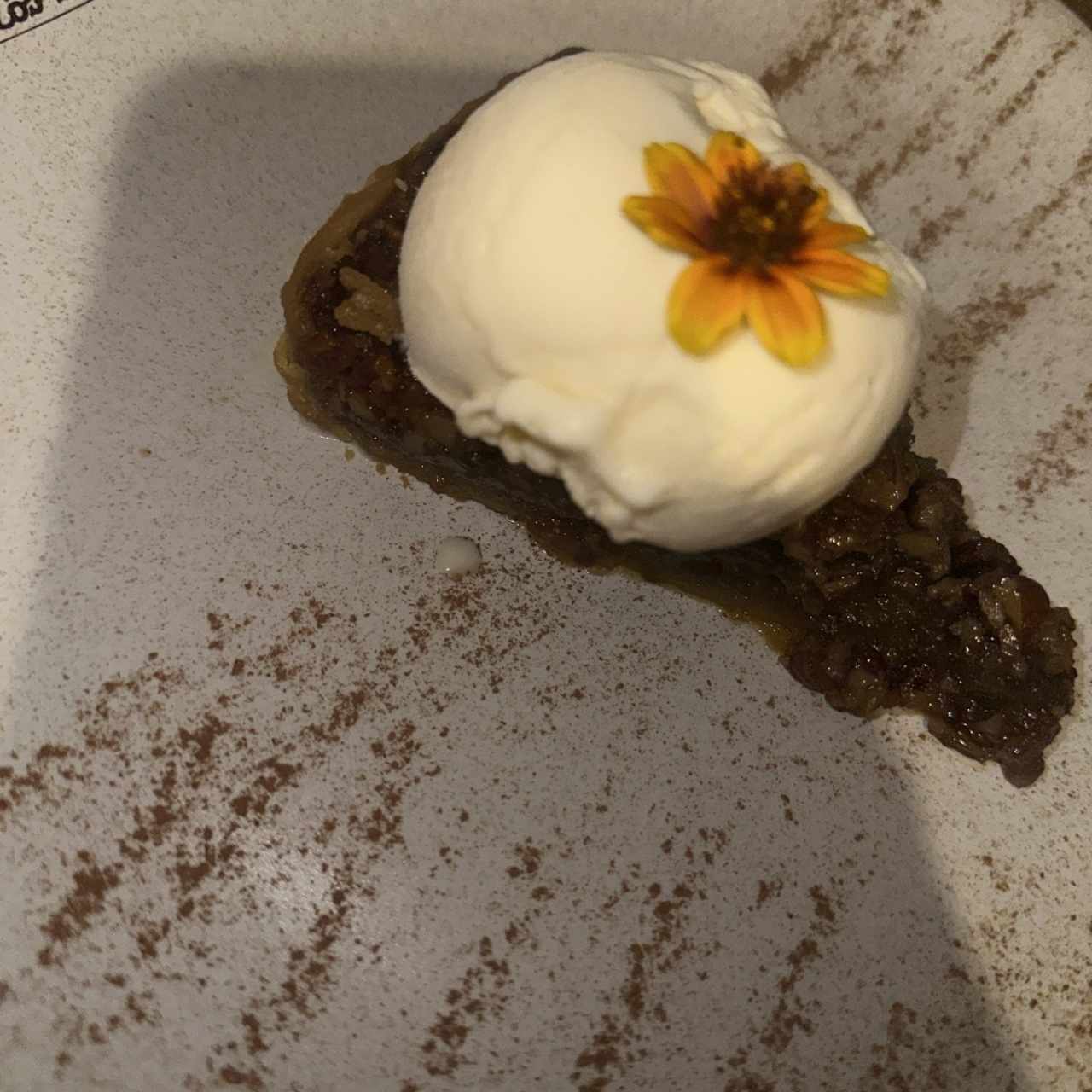 Pecan pie con helado 