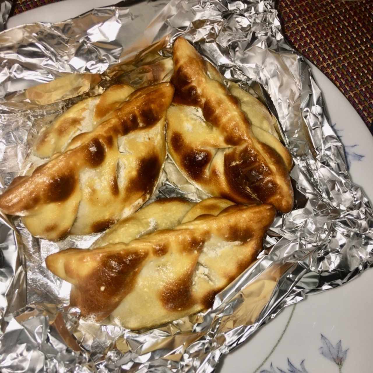 Empanadas Argentinas Fritas o al Horno