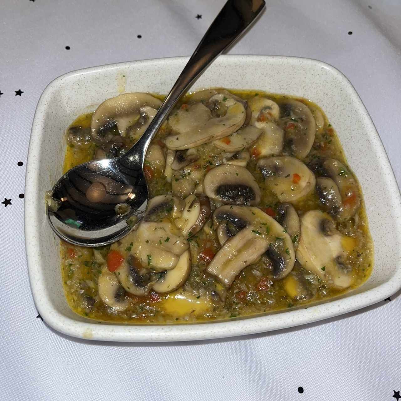 Hongos al ajillo 