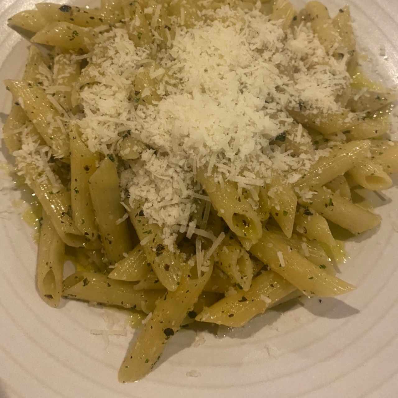 Pasta con salsa de olio