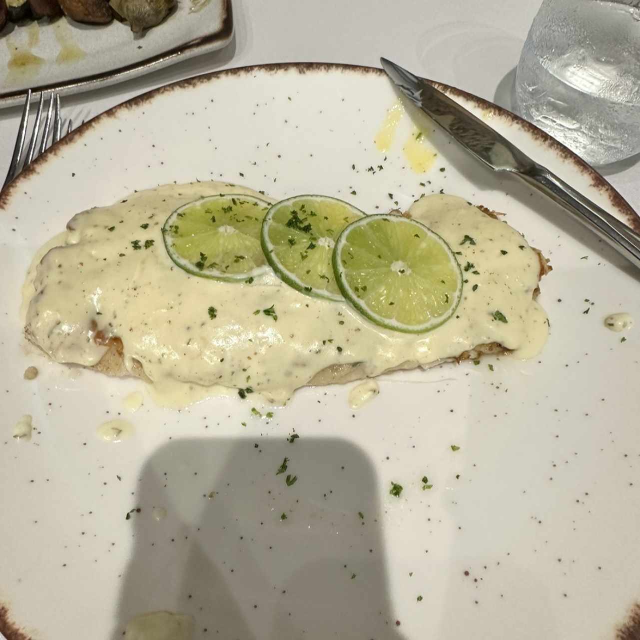 CORVINA EN CREMA DE LIMÓN