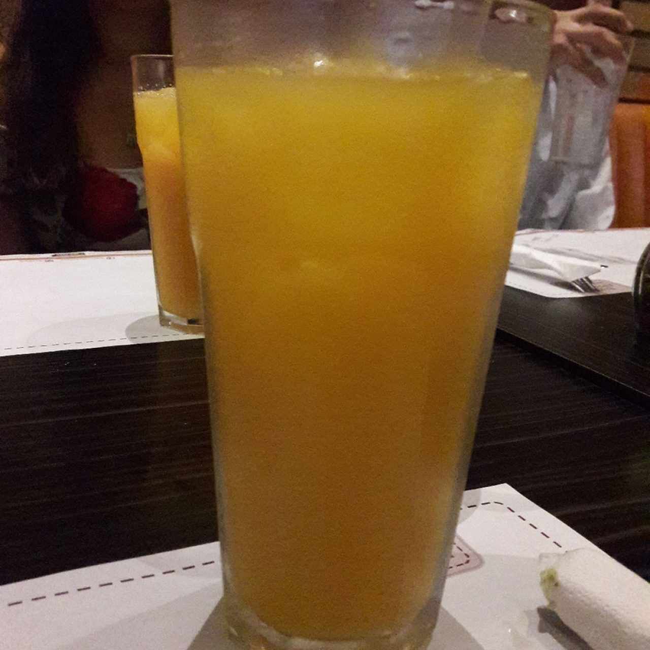 Jugo de frutas naturales