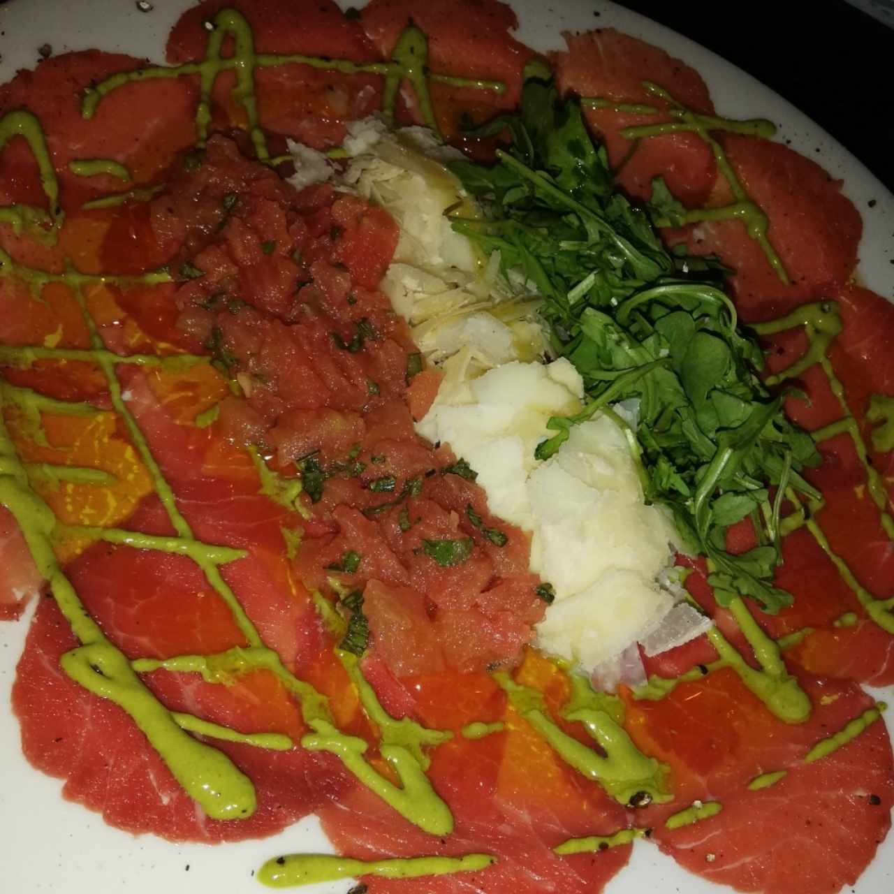 Carpaccio di polpo alla crema di olive