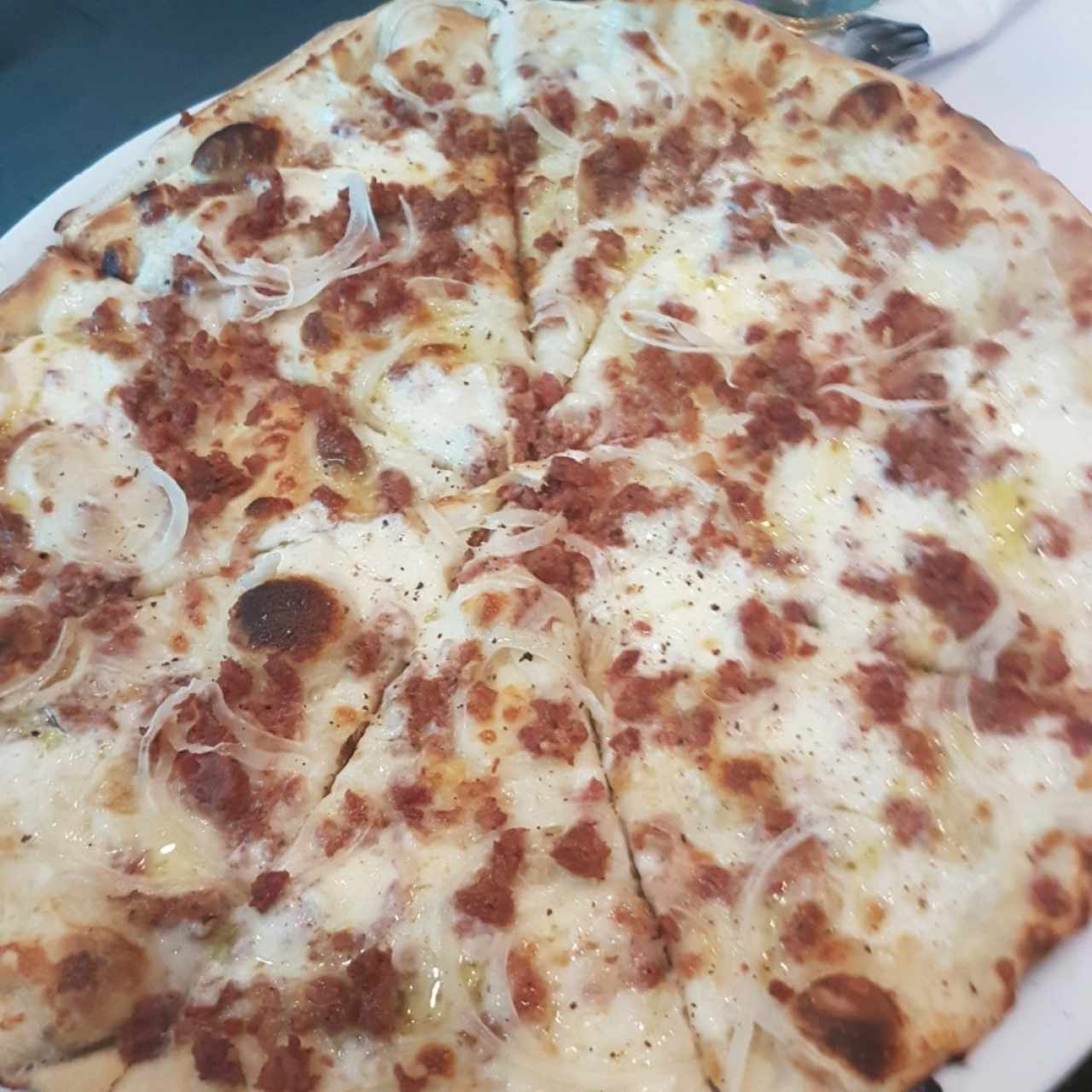 Pizzas blancas - Salsiccia e mascarpone