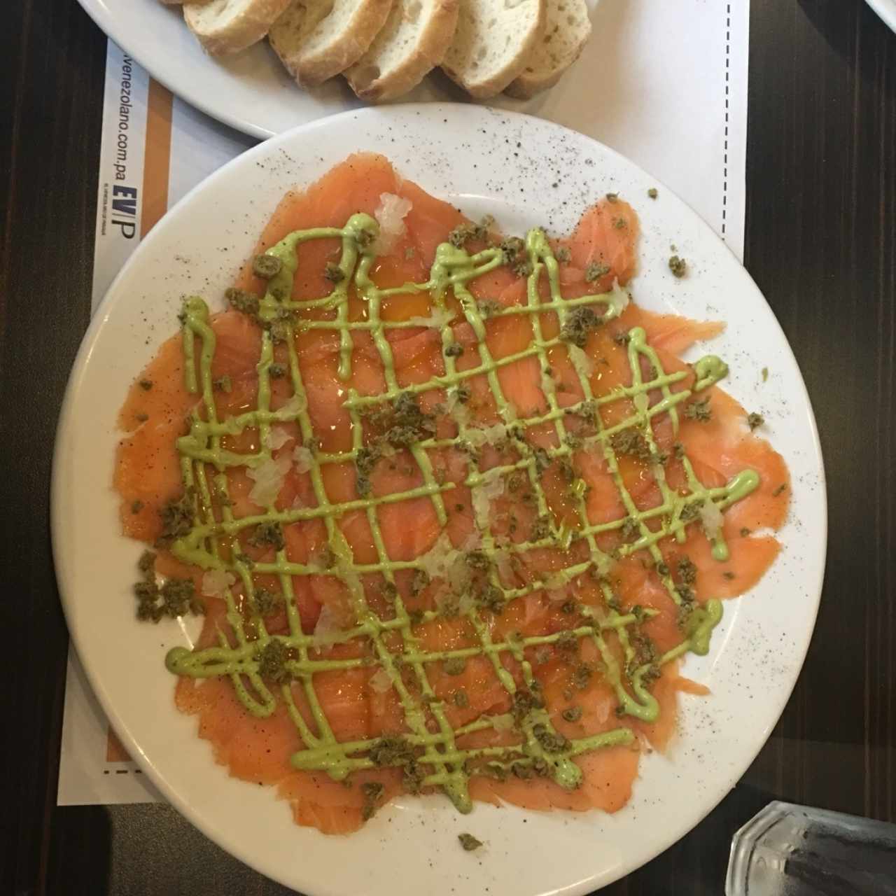 Carpaccio de salmon ahumado