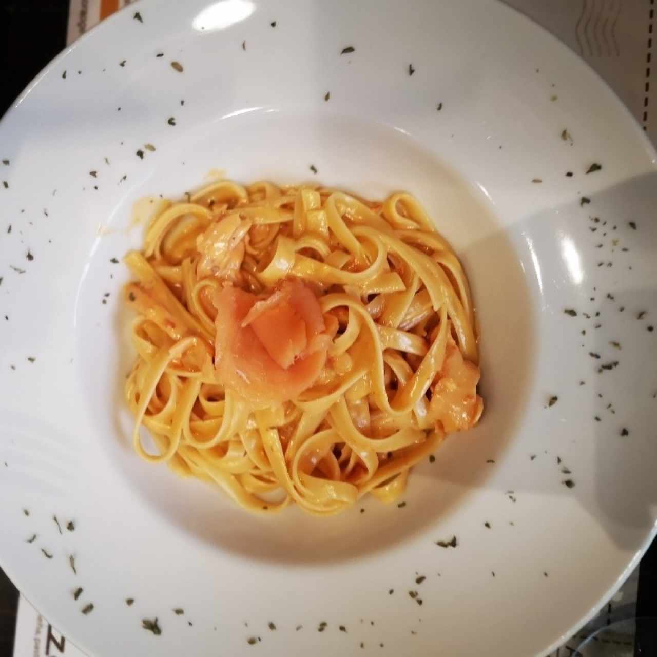 Pasta rosada de Salmón y Vodka