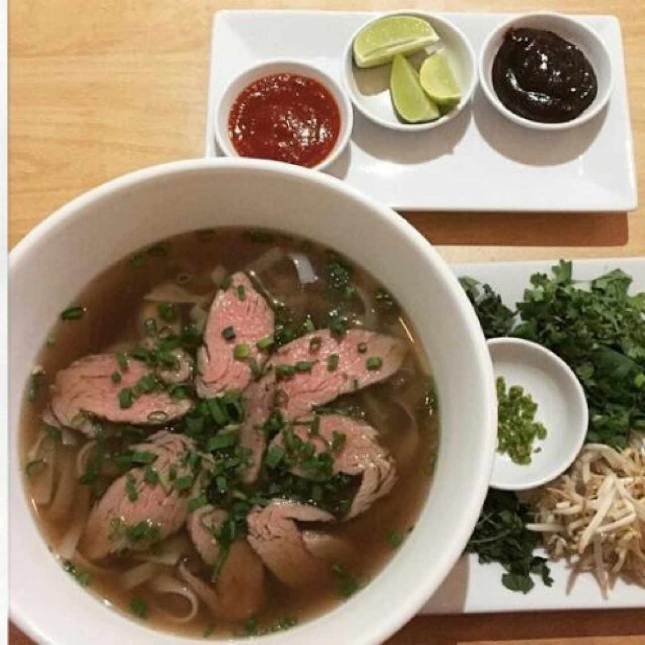 sopa pho bo