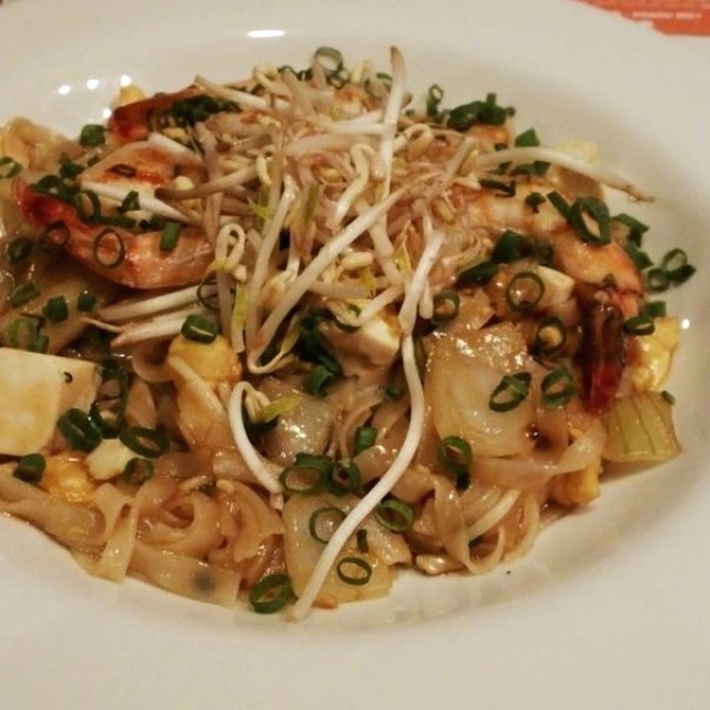 Pad Thai *