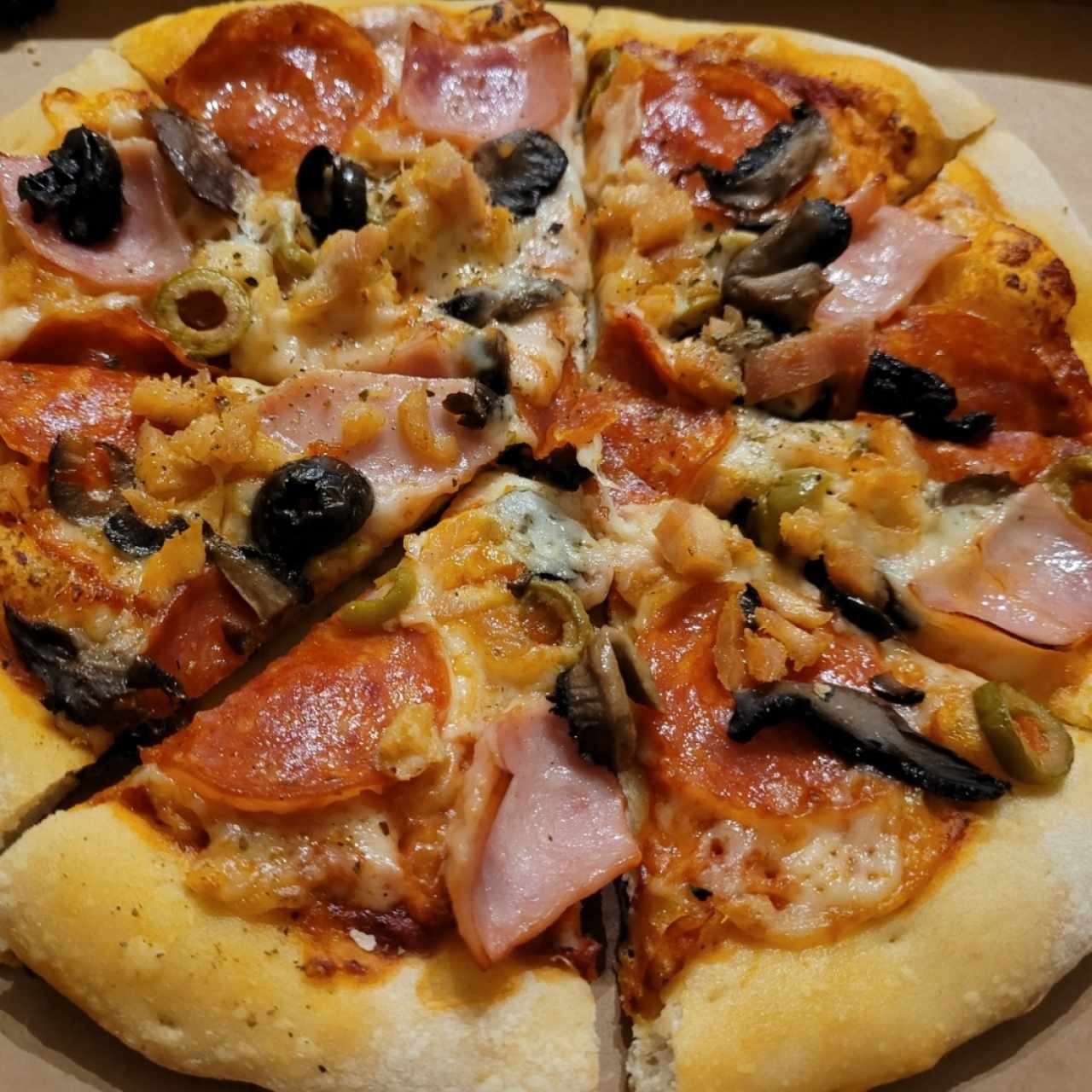 Pizzas - Pizza combinación