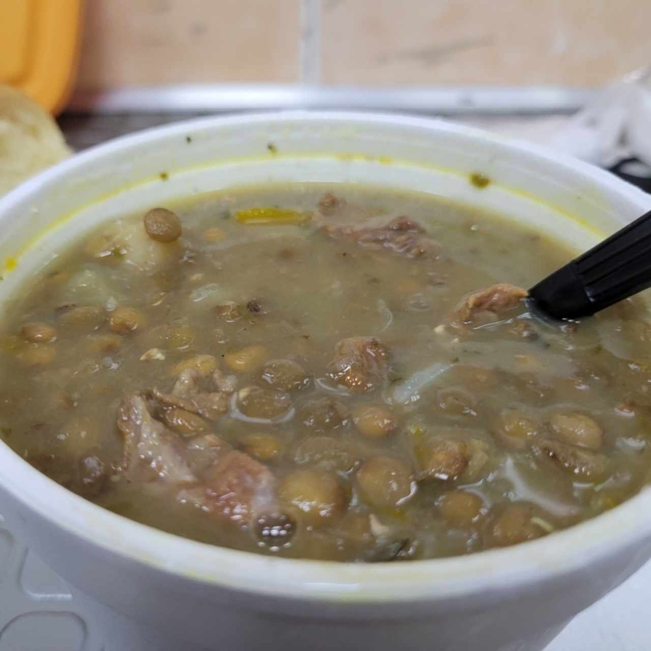 sopa de lentejas