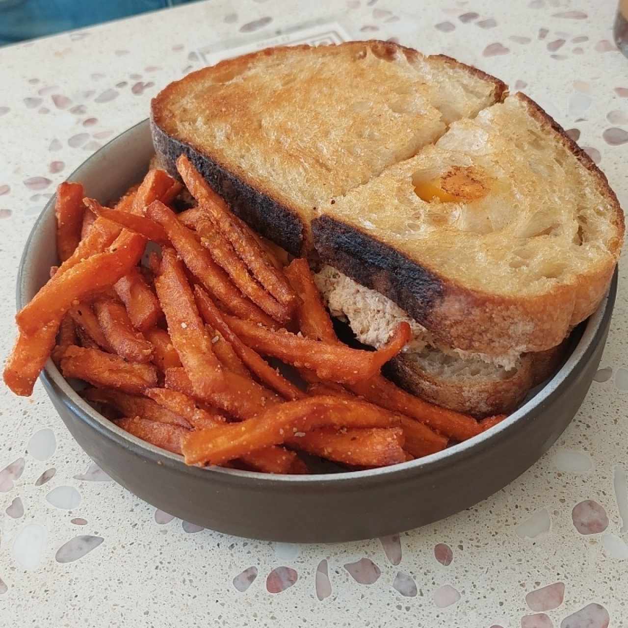 tuna melt