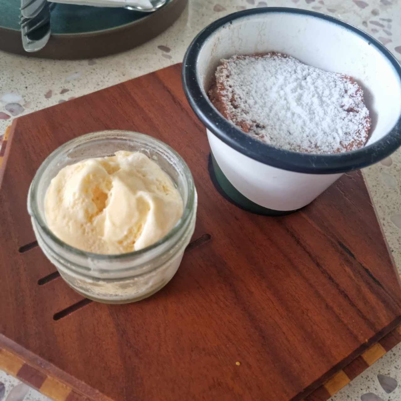 Lava Cake De Dulce De Leche