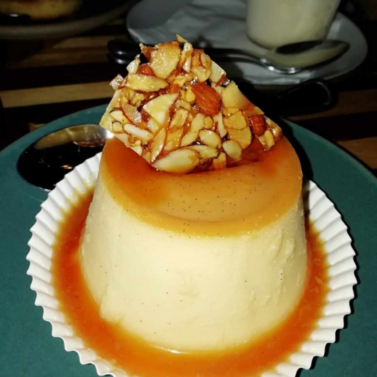 Flan de la casa