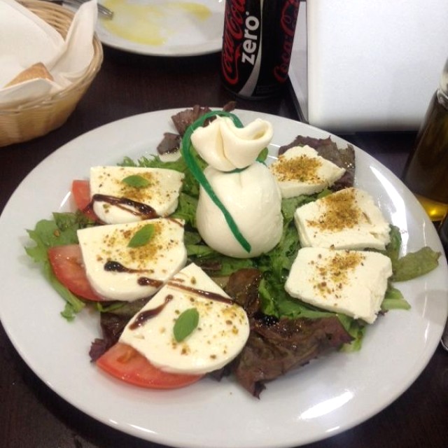 Ensalada burrata