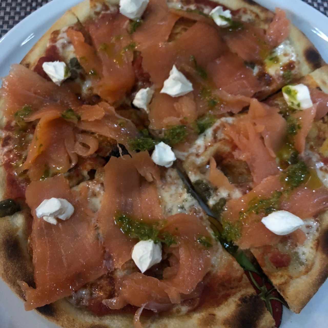 Pizza de Salmón, es exquisita