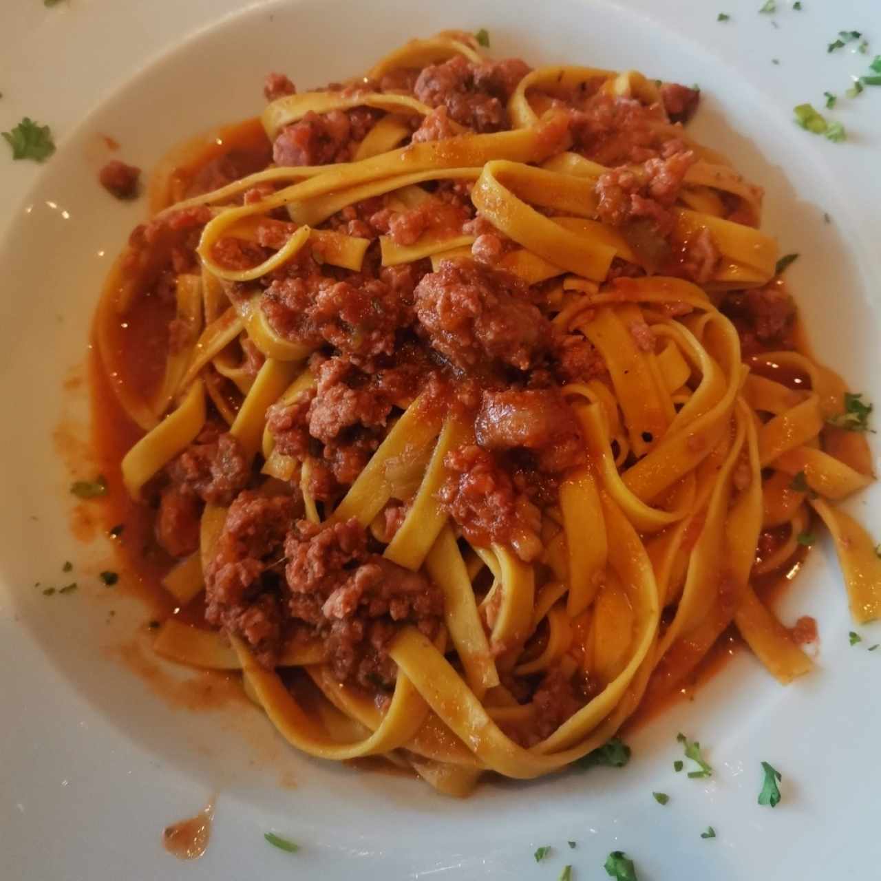 Penne Rigate con Ragú alla Toscana