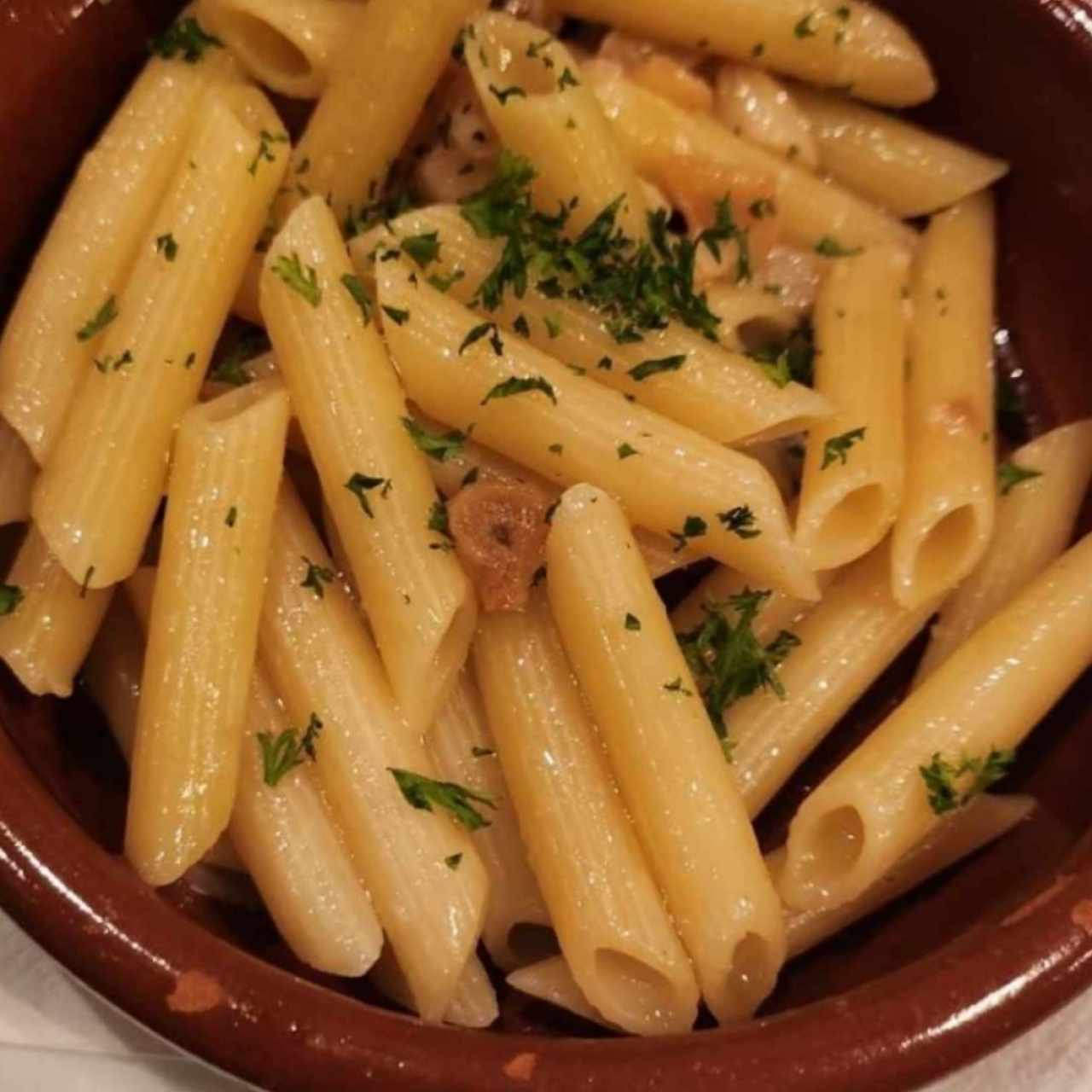 Penne Rigate al Pomodoro o Aglio e Olio