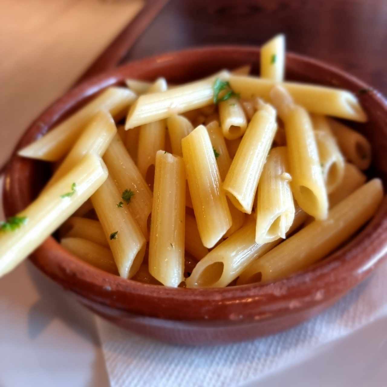 Penne Rigate al Pomodoro o al Alfredo o Aglio e Olio