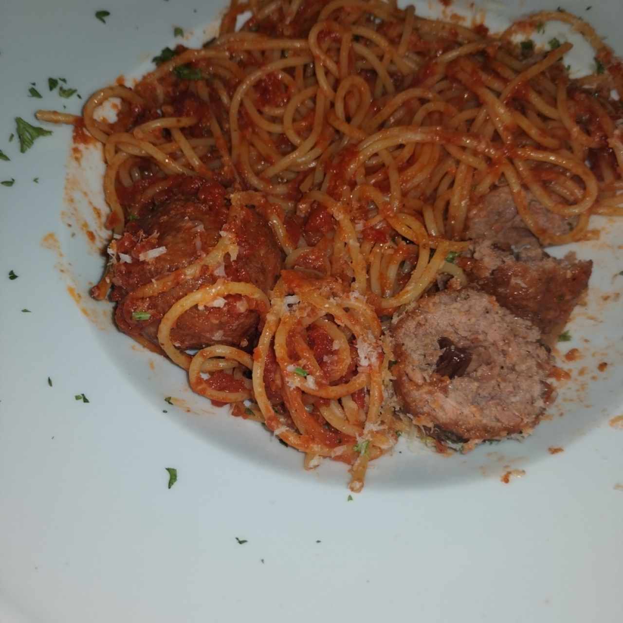 Albóndigas de la Nonna con Sugo di Pomodoro