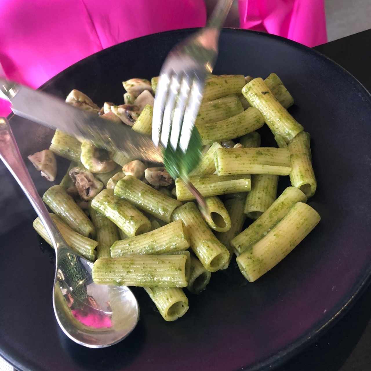 Rigatoni con Hongos