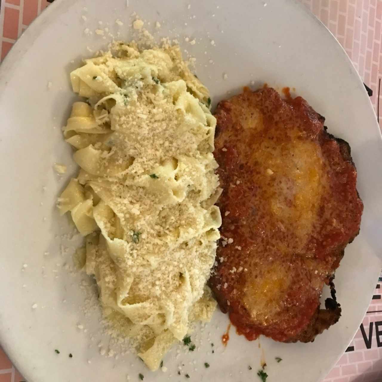 Milanesa de Res a la Parmegiana