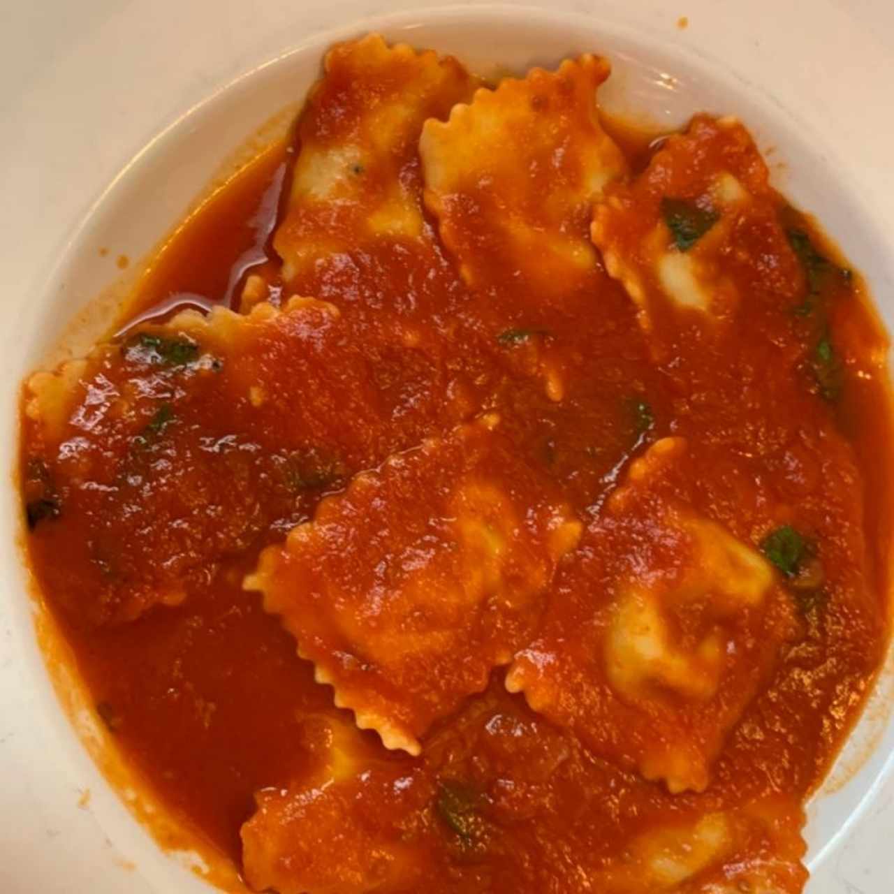 ravioli salsa camaron