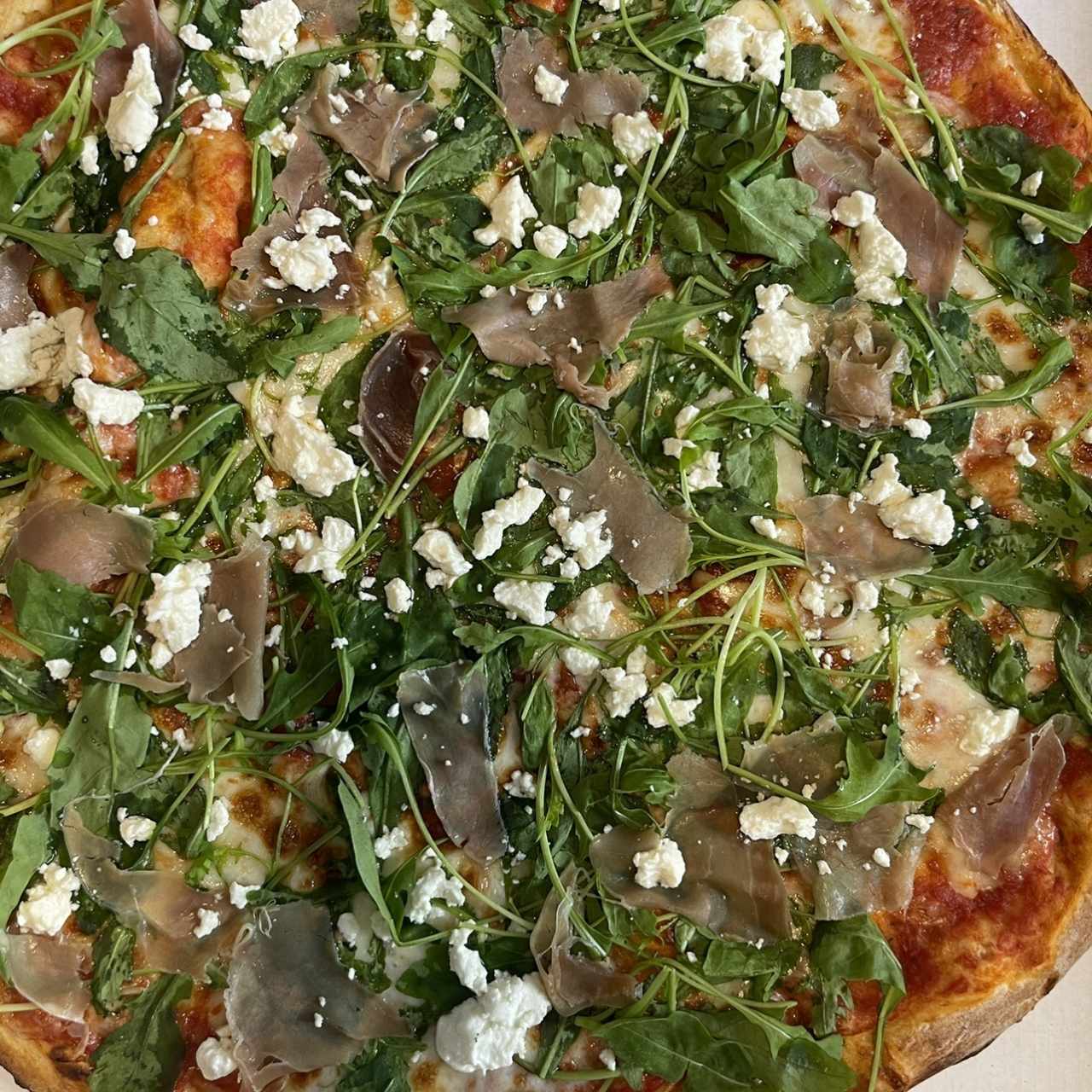 Pizza romana, tamaño familiar