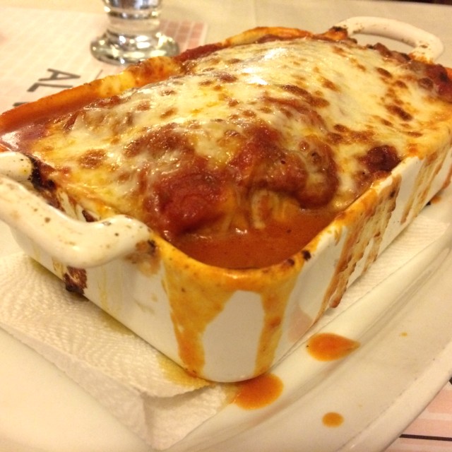 Lasagña gratinada de carne