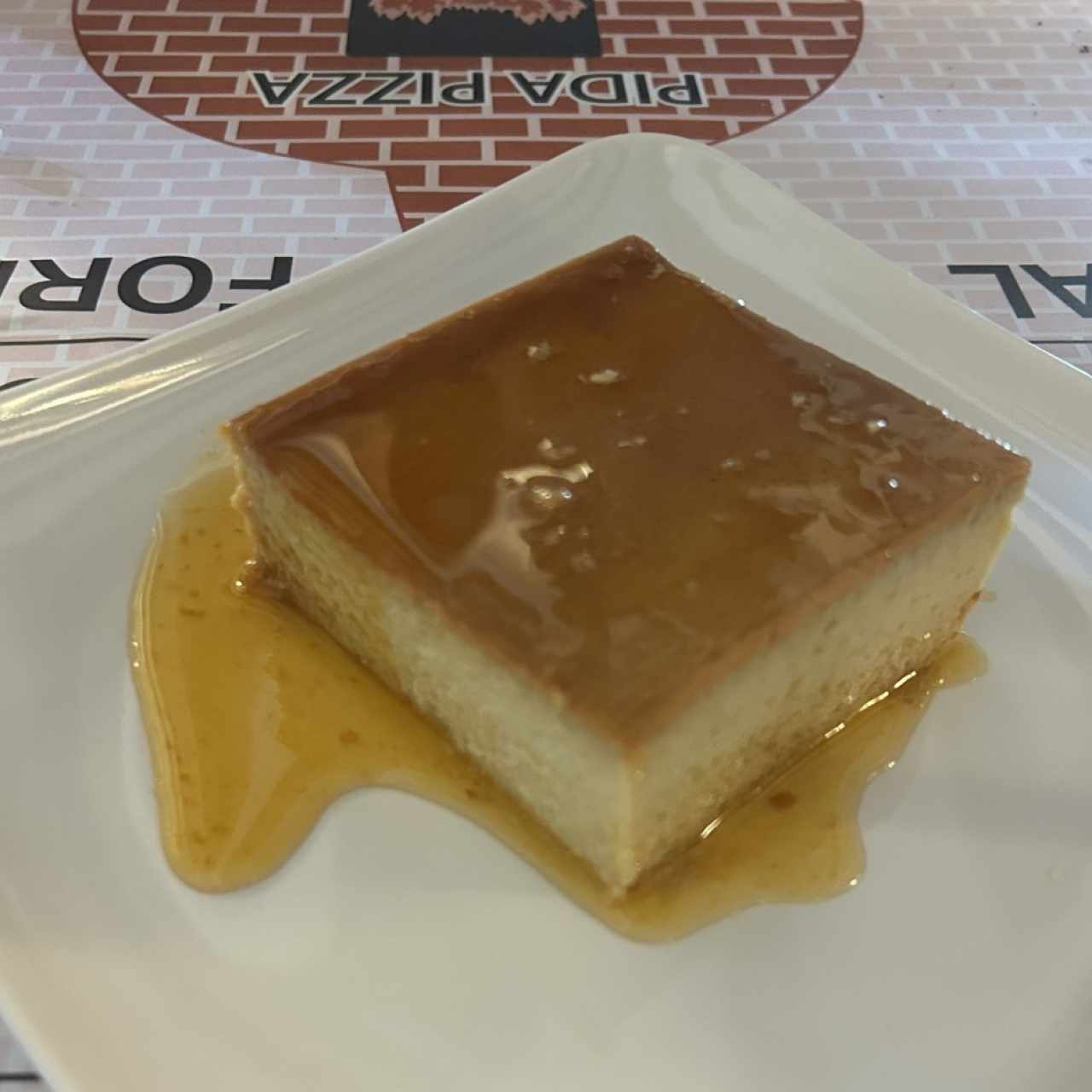 Flan de la casa