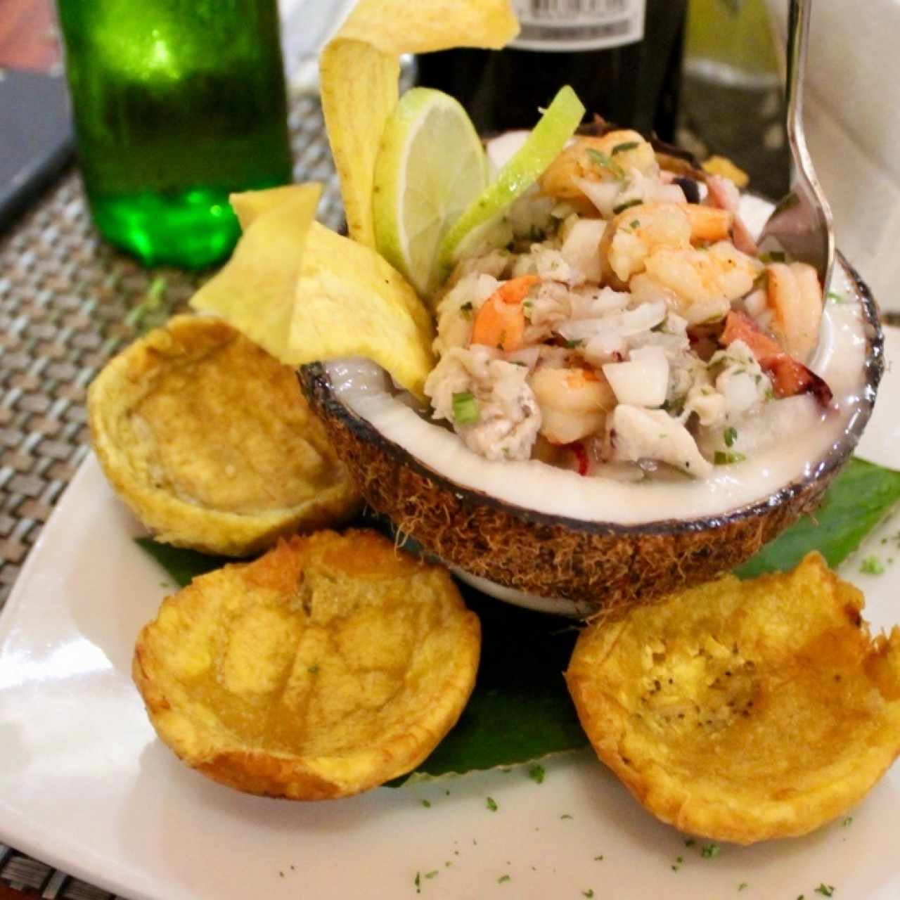 ceviche mixto de mariscos